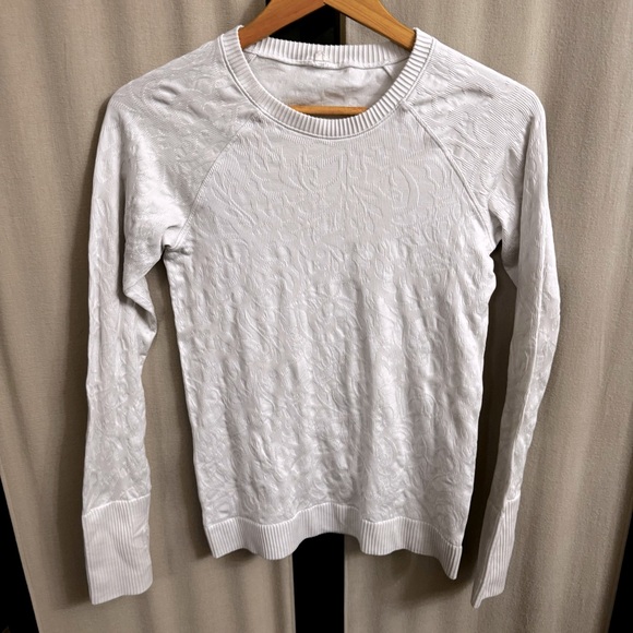 Lululemon rest less cream long sleeve textured top size 8 - Picture 1 of 6